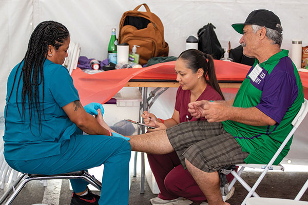 Healthy Athletes Fit Feet at the 2025 Bowling Championship