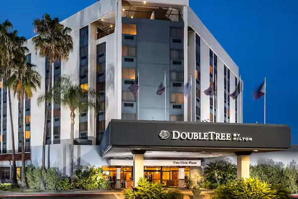 Double Tree by Hilton Carson