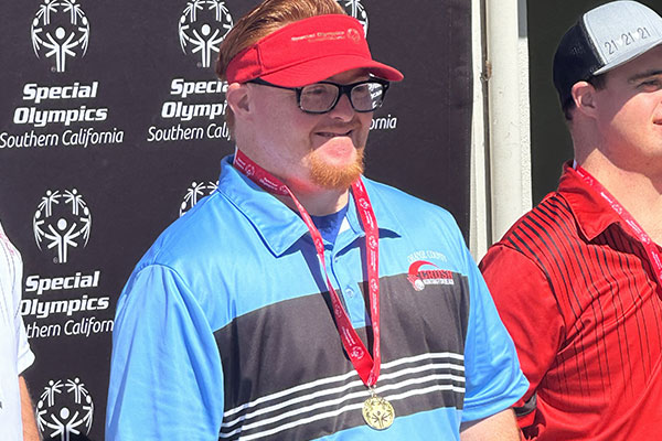 Nathan Erkine medal ceremony